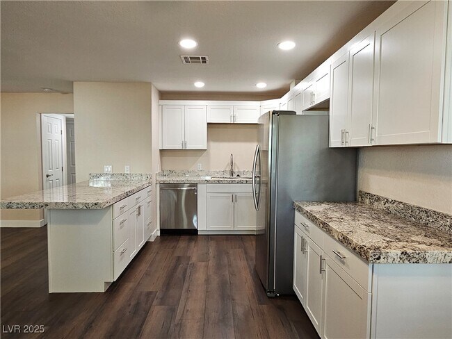 Building Photo - 7933 Terrace Rock Way