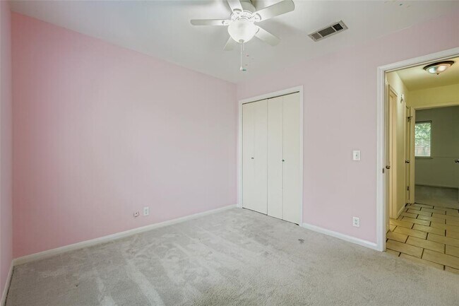 Building Photo - 903 Jasmine Trail