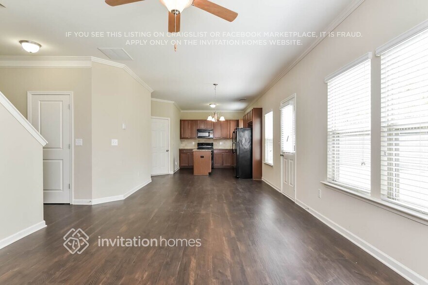 Building Photo - 3295 Anneewakee Falls Pkwy