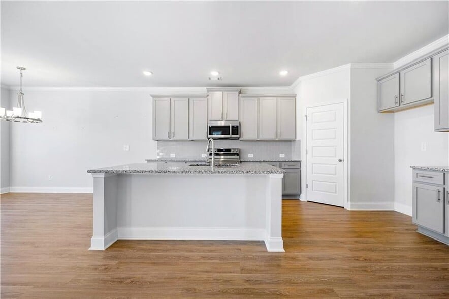 Building Photo - 3831 Brookburn Pk