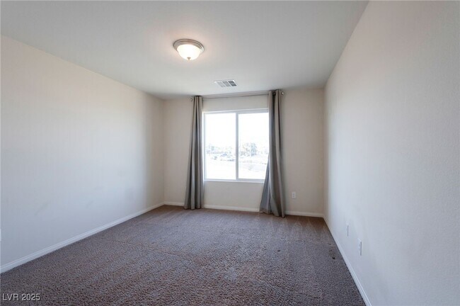 Building Photo - 4073 Blue Opal Wy