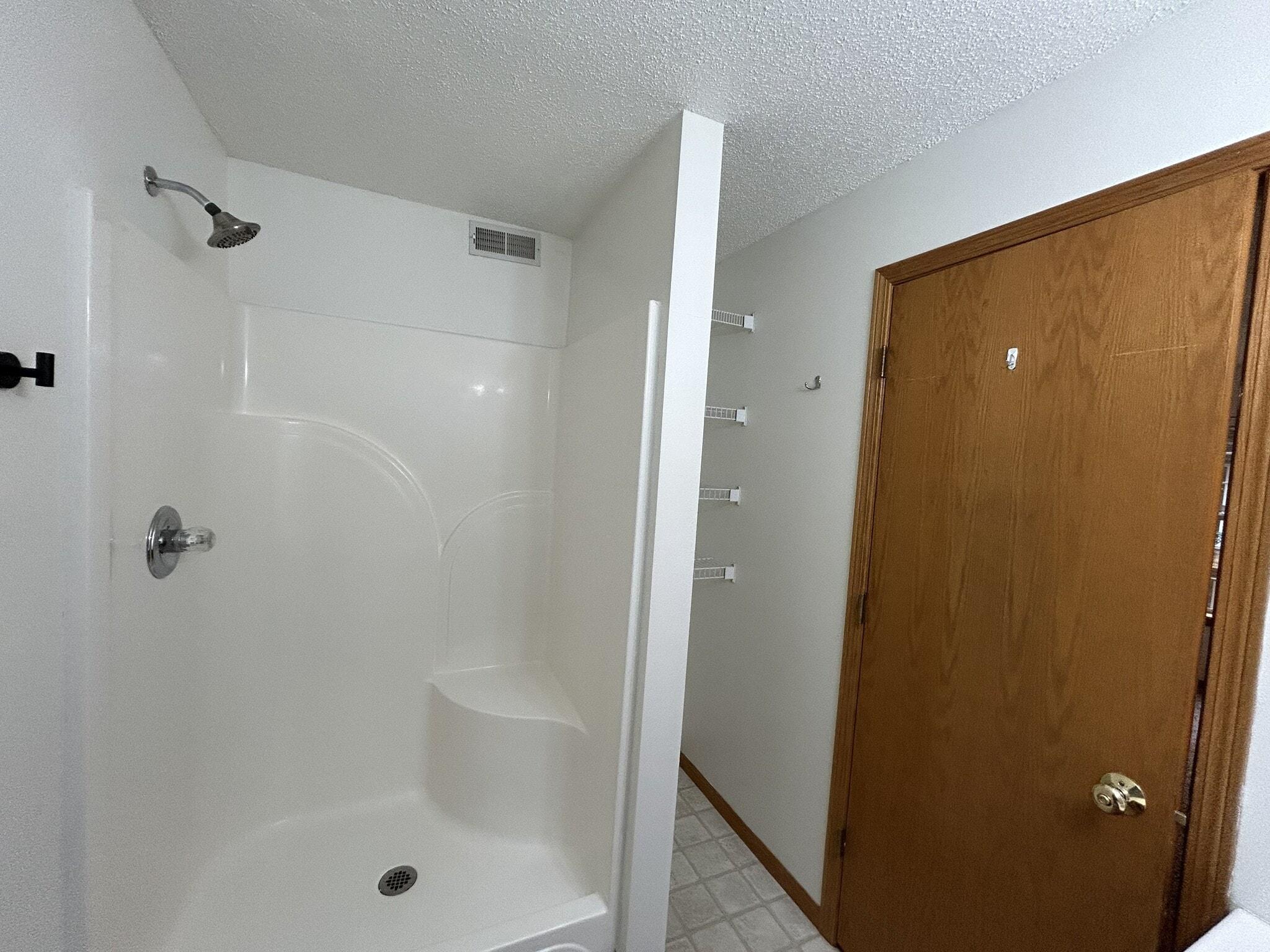 Master Bathroom - 80 Cherry Ct