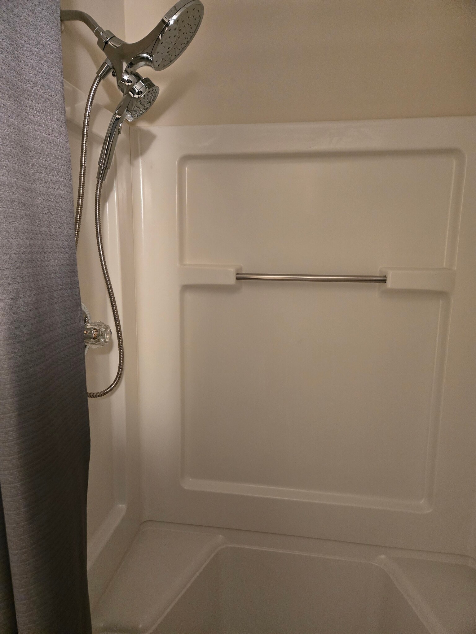 Shower - 240 Boca Ciega Ct