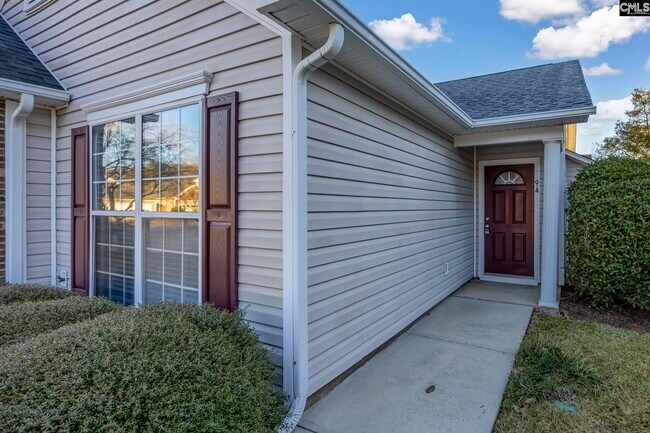 Building Photo - 94 Currant Ln
