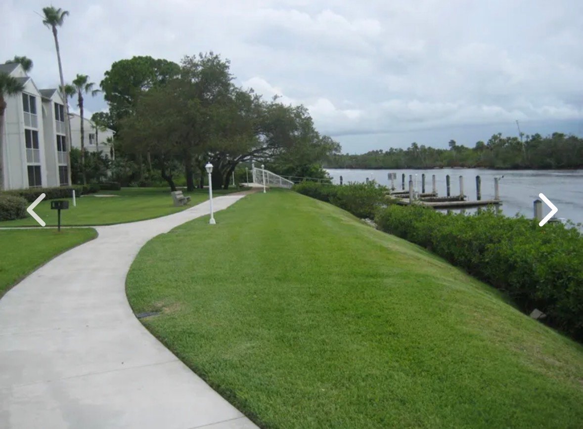 Building Photo - 2504 SE Anchorage Cove