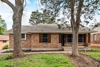 Building Photo - 1820 Sedona Ln