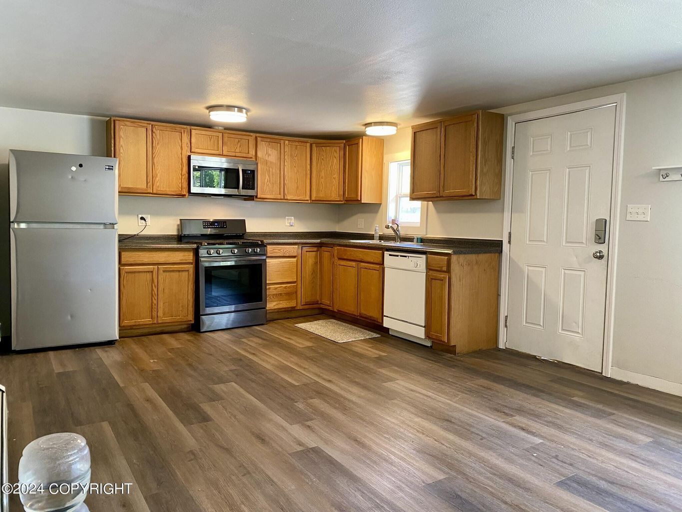 Building Photo - 4504 Juneau St