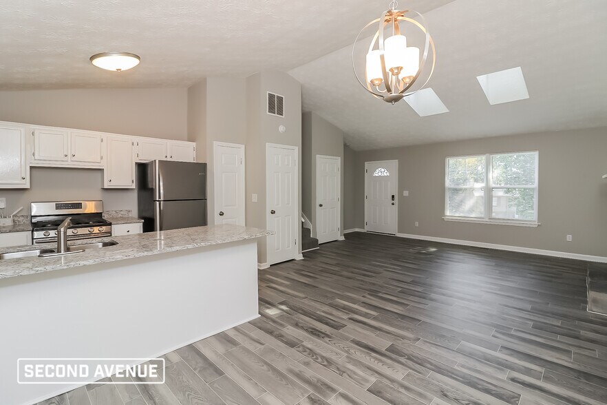 Building Photo - 2435 Winding Creek Dr