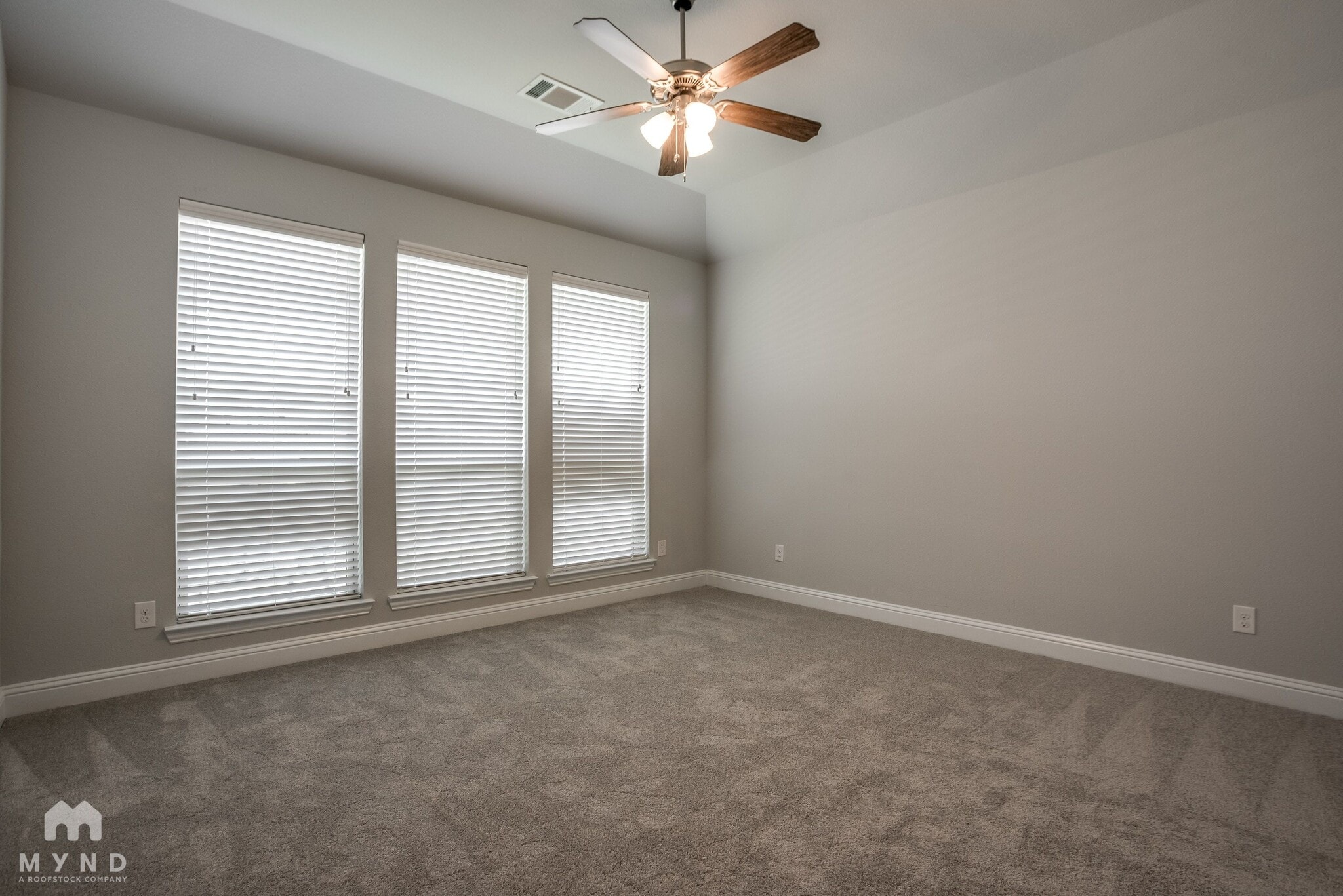 Building Photo - 101 Knight of Realm Blvd