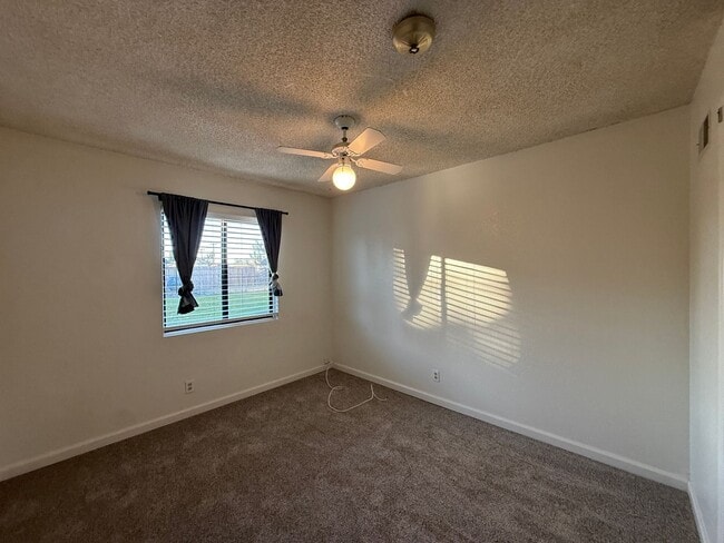 Building Photo - Orcutt Single Story Home on Cul-de-Sac with a Large Yard