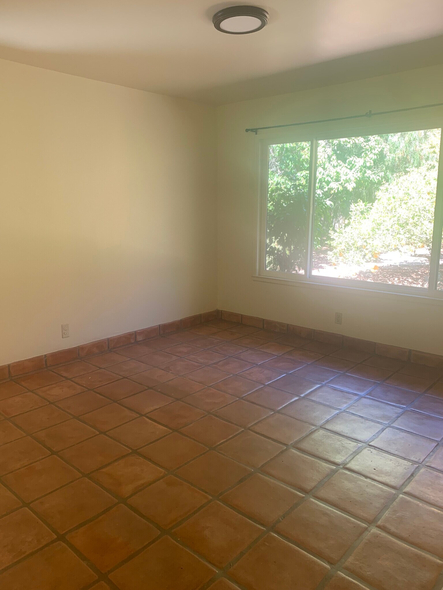 Building Photo - 30 Saint Francis Way