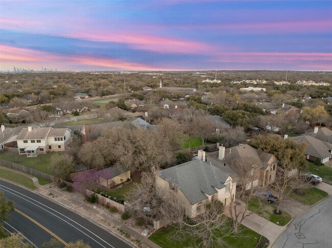 Building Photo - 7501 Vail Valley Dr