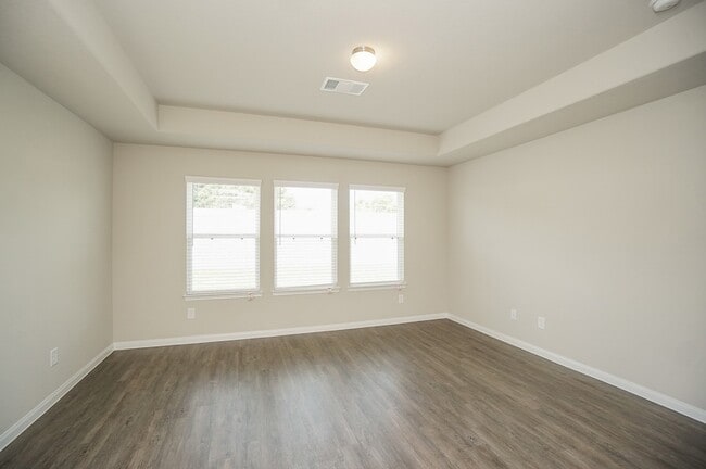 Building Photo - 3331 Rosselli Brush Dr