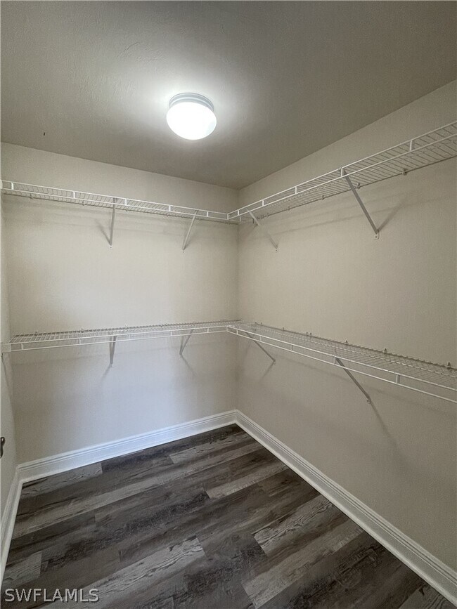 Building Photo - 2909 Tuscan Dr