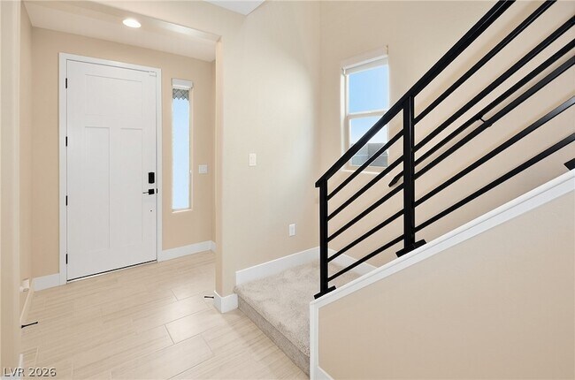 Building Photo - 11807 Pandion Ave