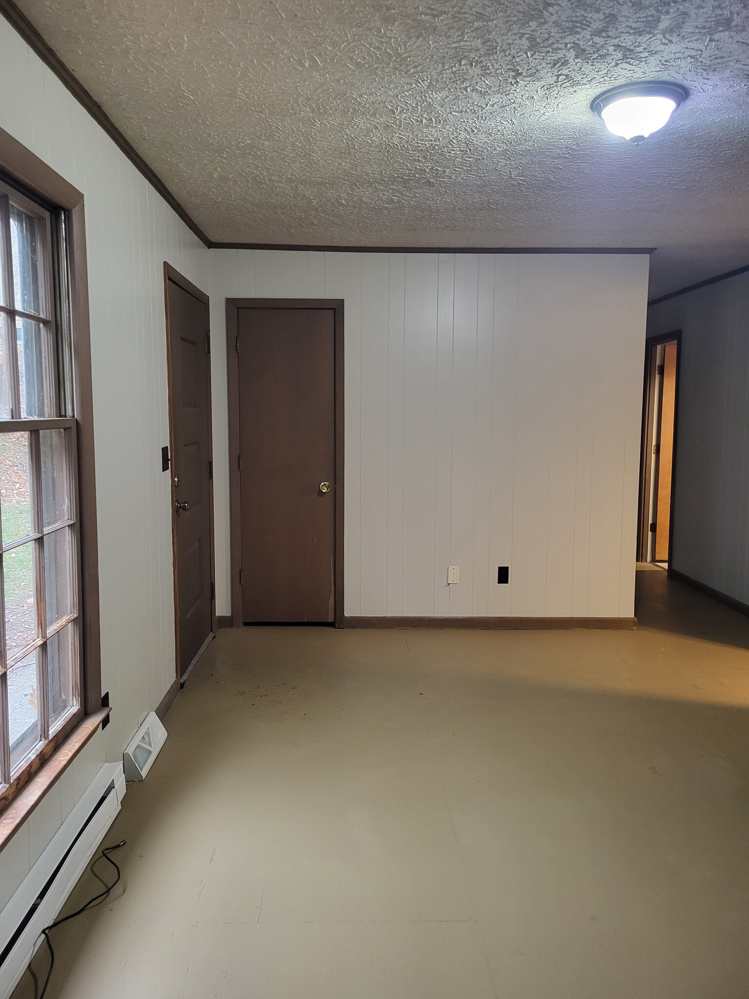 Building Photo - 1412 Deck Hill Rd