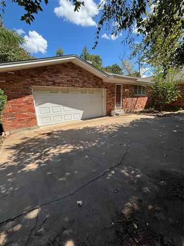 Building Photo - 4826 Black Oak Ln