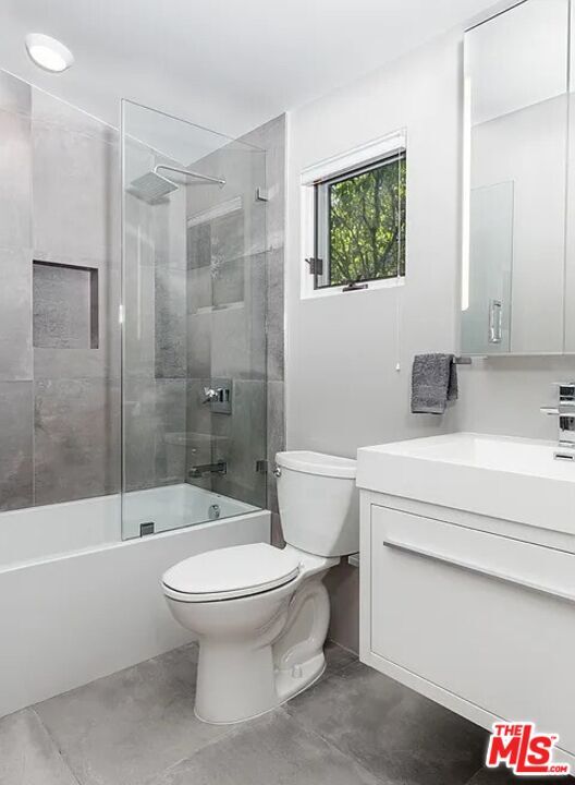 Building Photo - 2528 Westridge Rd