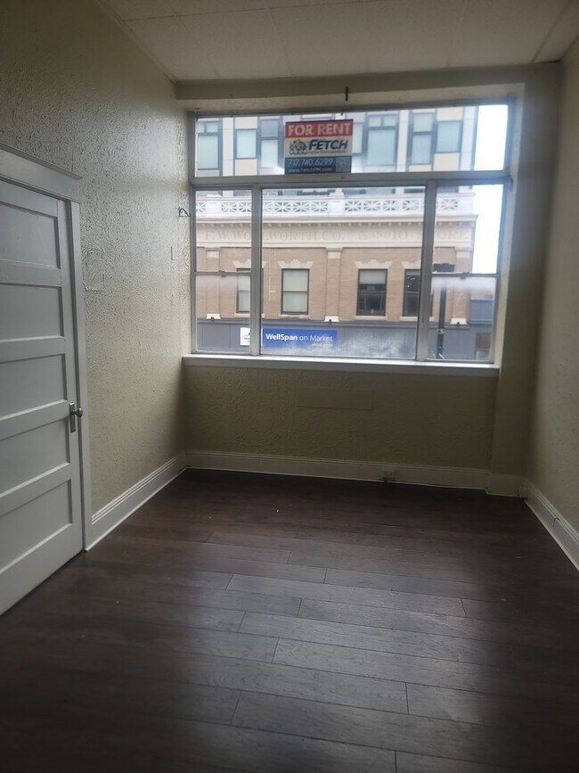 Building Photo - 49-51 West Market Street