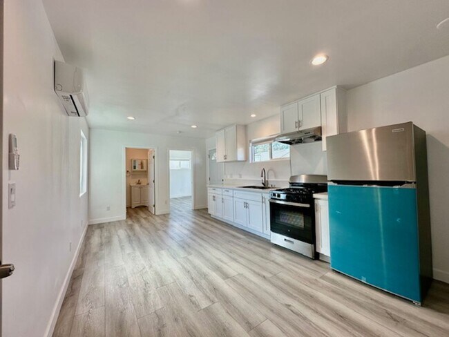 Building Photo - Beautifully Updated Ontario Home with Private Backyard, Fruit Trees, EV Charging & In-Unit Laundry