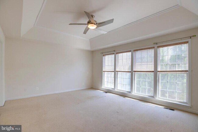 Building Photo - 5097 Pale Moon Way