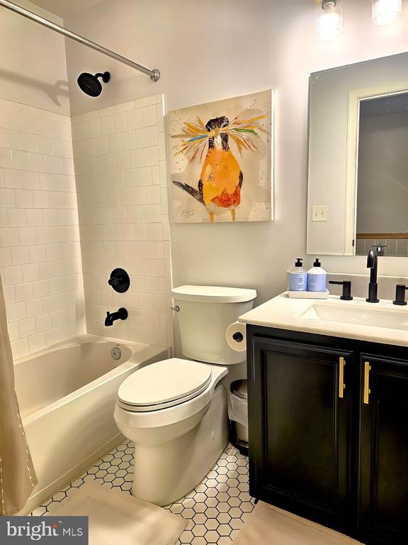 Building Photo - 2484 Revere Ct
