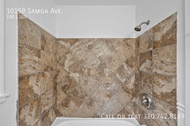 Building Photo - 10159 Samoa Ave