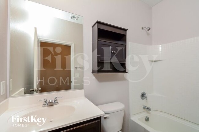 Building Photo - 228 N 199th Ln
