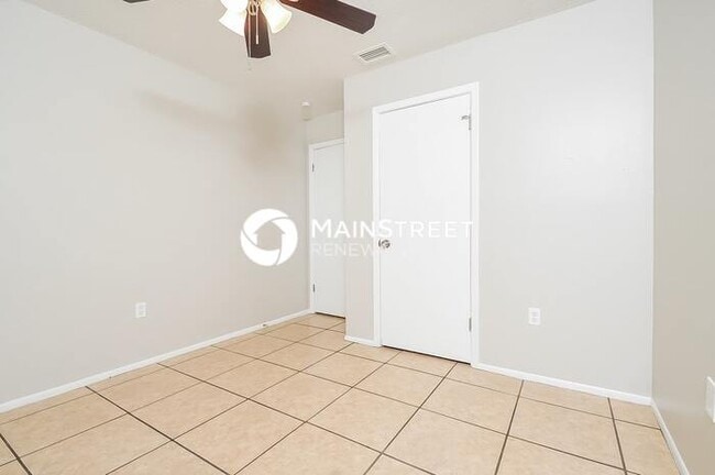 Building Photo - 3 Bedroom Pet-Friendly Home in WINTER HAVE...