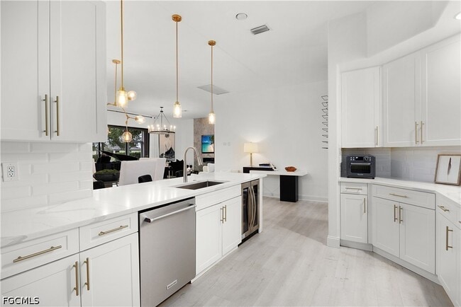 Building Photo - 598 Aston Lake Ct