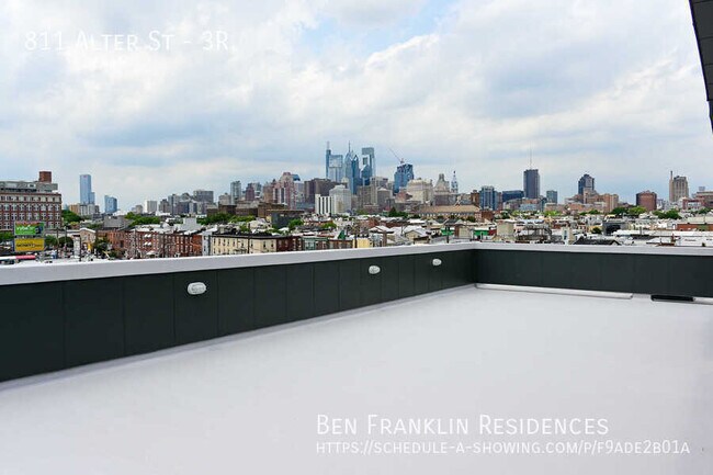 Building Photo - 811 Alter St