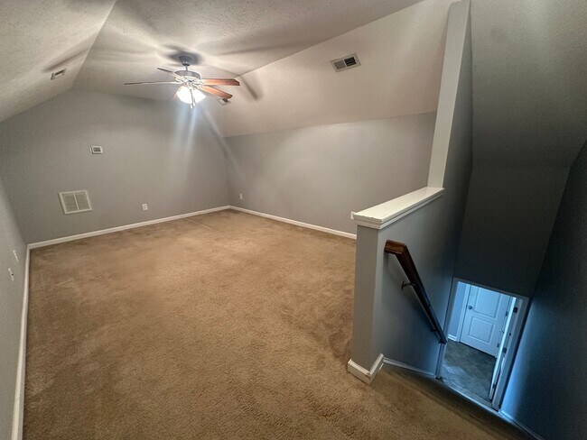 Building Photo - 1305 Snowy Egret Dr