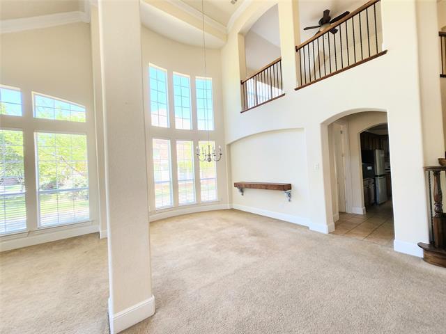 Building Photo - 1014 Sparrow Dr