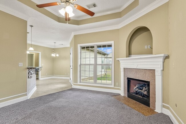 Building Photo - Fields Crossing Home Available Now