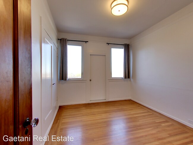 Building Photo - 4 br, 2 bath House - 107 Granville Way (12...