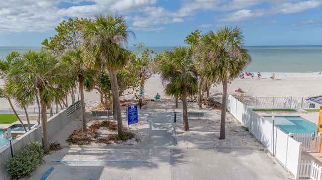 Building Photo - 1600 Beach Trail