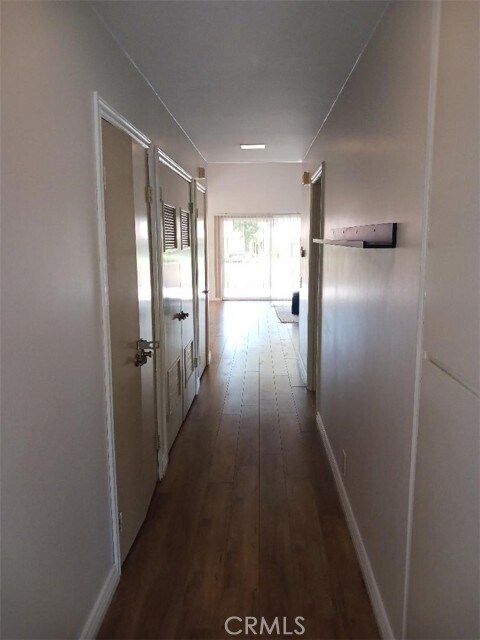 Building Photo - 2679 N Whitewater Club Dr