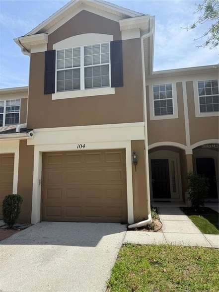 Building Photo - 2851 Polvadero Ln