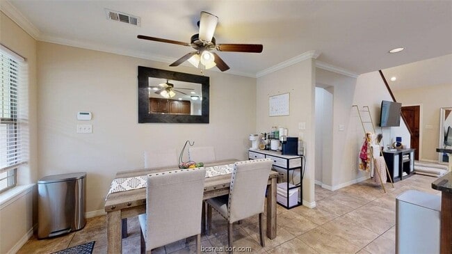 Building Photo - 458 Chimney Hill Dr