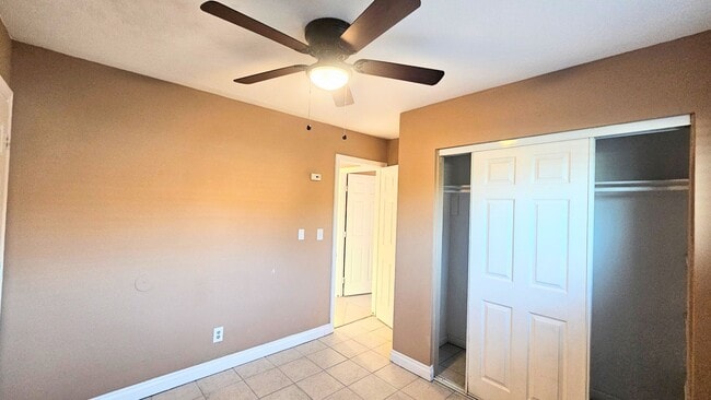 Building Photo - Mixed Used Residential and Commercial- Large Back Yard with Rolling Gate