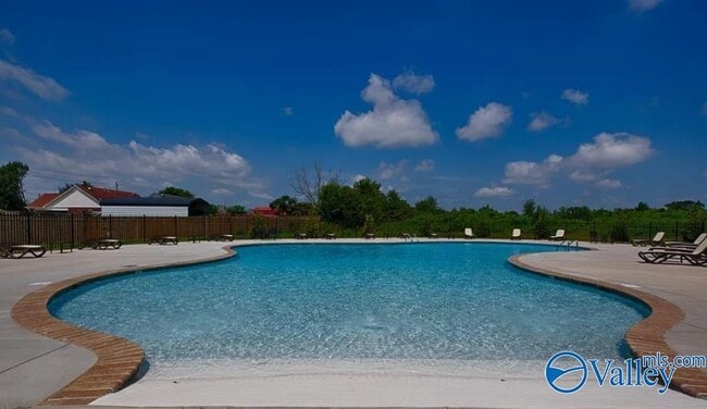 Building Photo - 336 Jackson Pt Cir