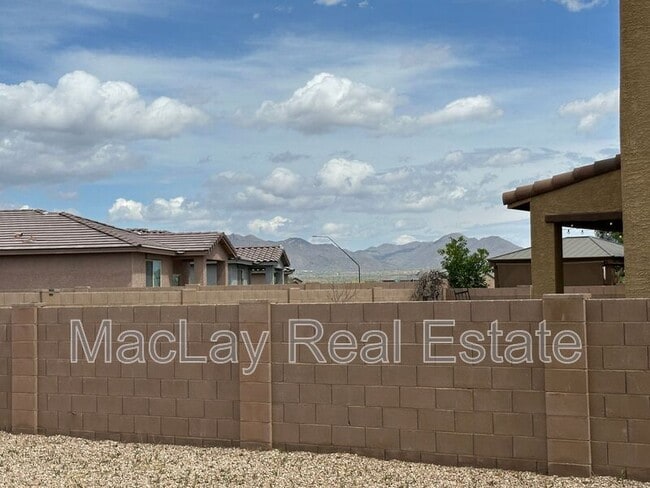 Building Photo - 10652 W Filbert St