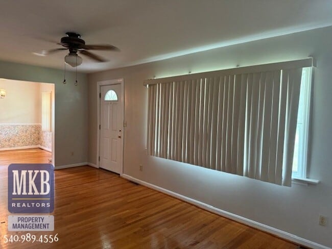 Building Photo - Single Family Home in Salem City