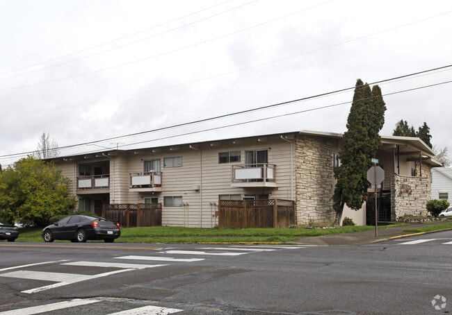 Building Photo - Washington Court Apartments