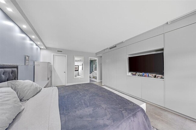 Building Photo - 9801 Collins Ave