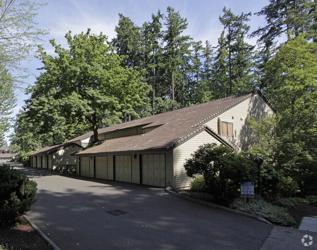 Building Photo - Canterbury Wood Condos