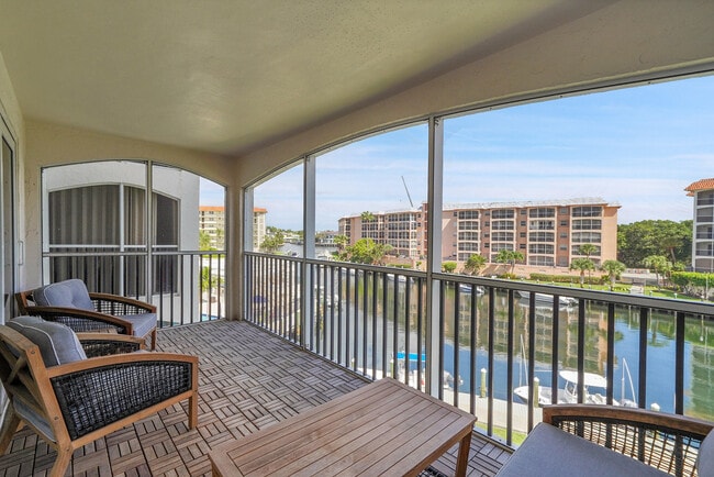 Building Photo - 2871 N Ocean Blvd