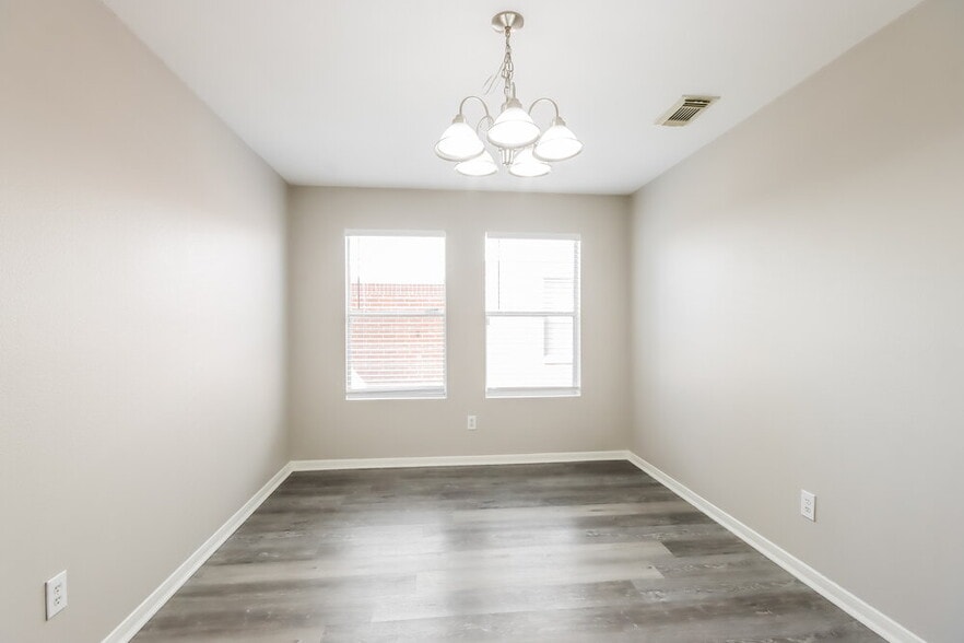 Building Photo - 20722 Fox Hound Ln