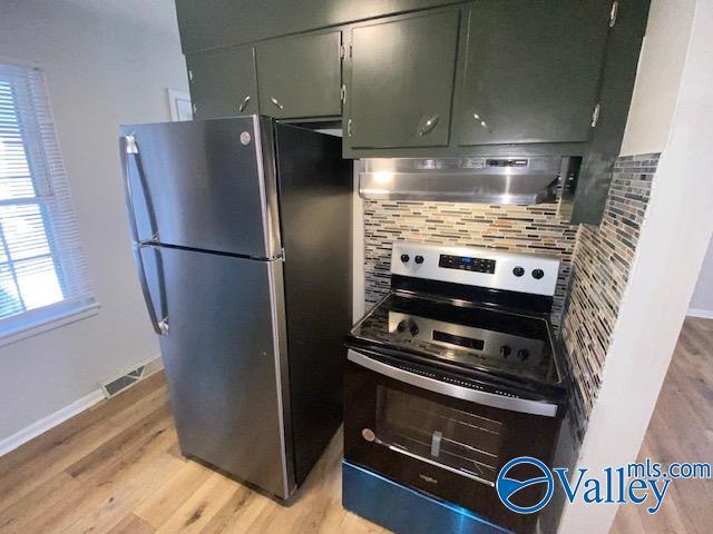 Building Photo - 706 Larry Dr