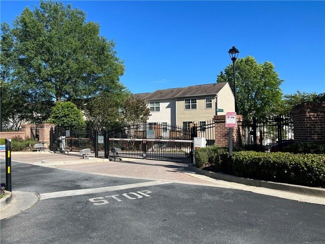 Building Photo - 2507 Ivey Crest Cir